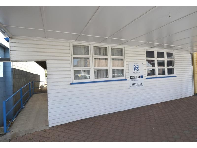 11 Callide Street, Biloela QLD 4715