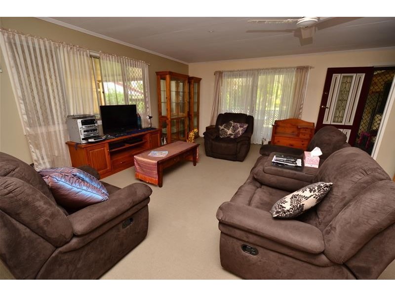 27 Cooper Street, Biloela QLD 4715