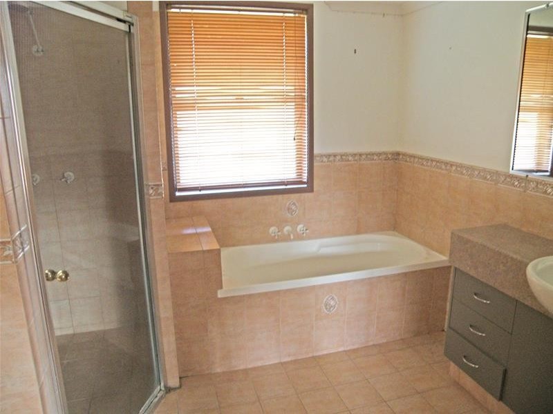 20 Joe Kooyman Drive, Biloela QLD 4715