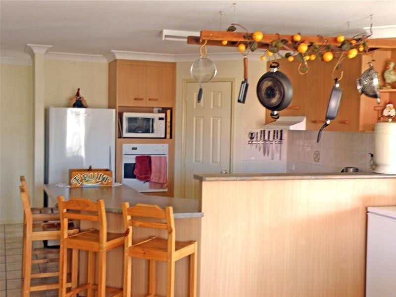10 Clarke Drive, Biloela QLD 4715