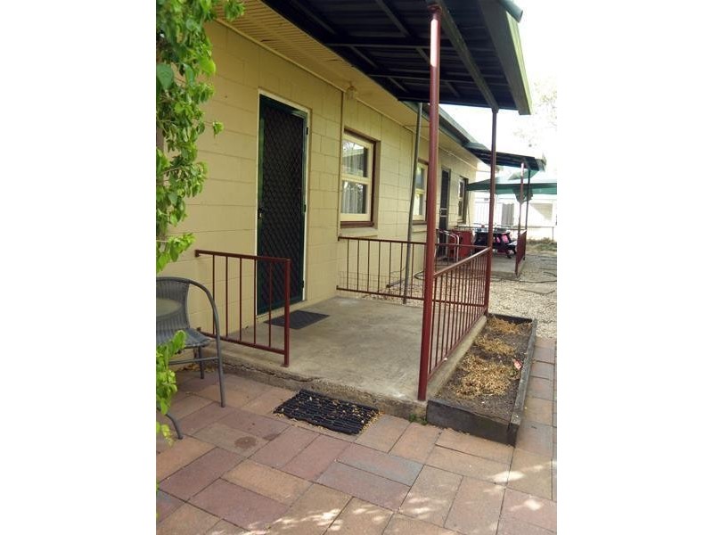 2/86 Kariboe Street, Biloela QLD 4715