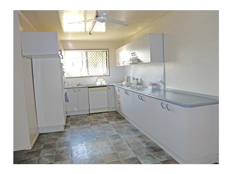 24 Castle Street, Biloela QLD 4715