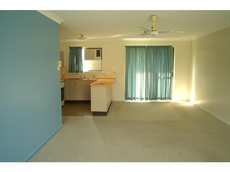 4/65 Bell Street, Biloela QLD 4715