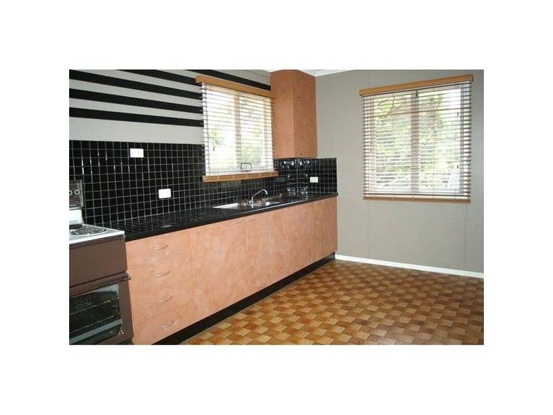 15 Don Street, Biloela QLD 4715