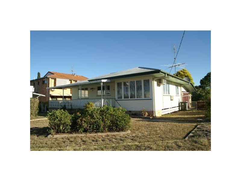121 Rainbow Street, Biloela QLD 4715