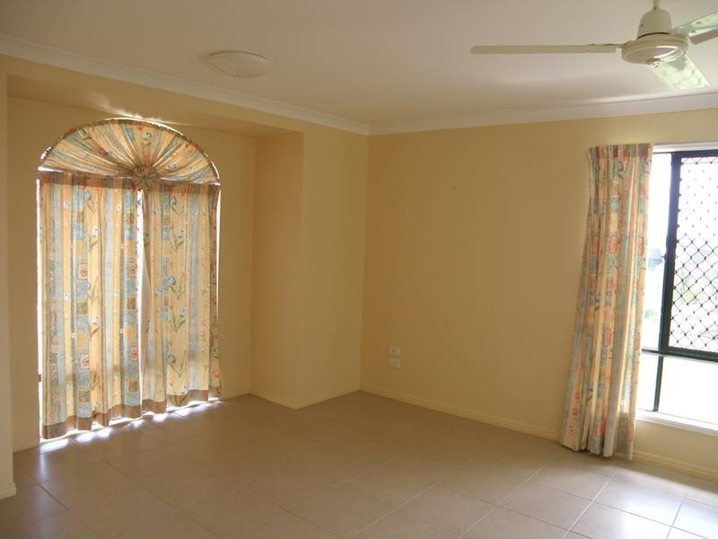 8 Michael Drive, Biloela QLD 4715