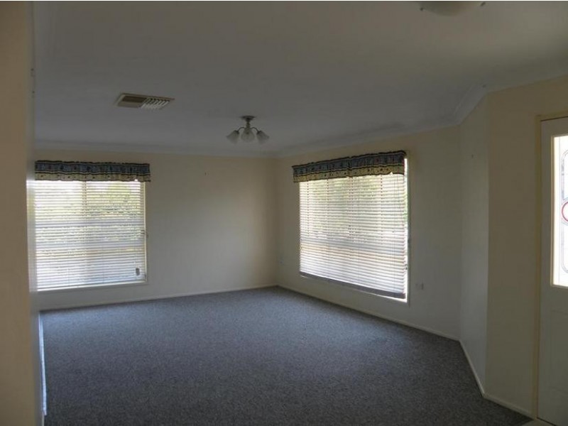 3 Heaton Street, Biloela QLD 4715