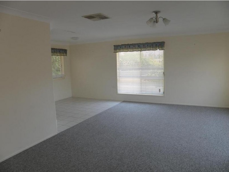 3 Heaton Street, Biloela QLD 4715