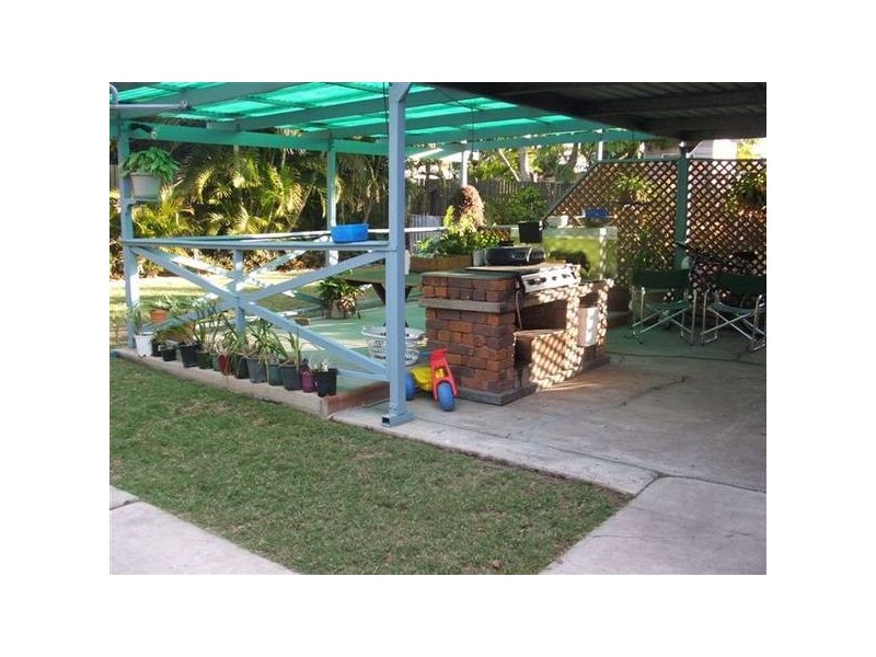 14 Dee Street, Biloela QLD 4715