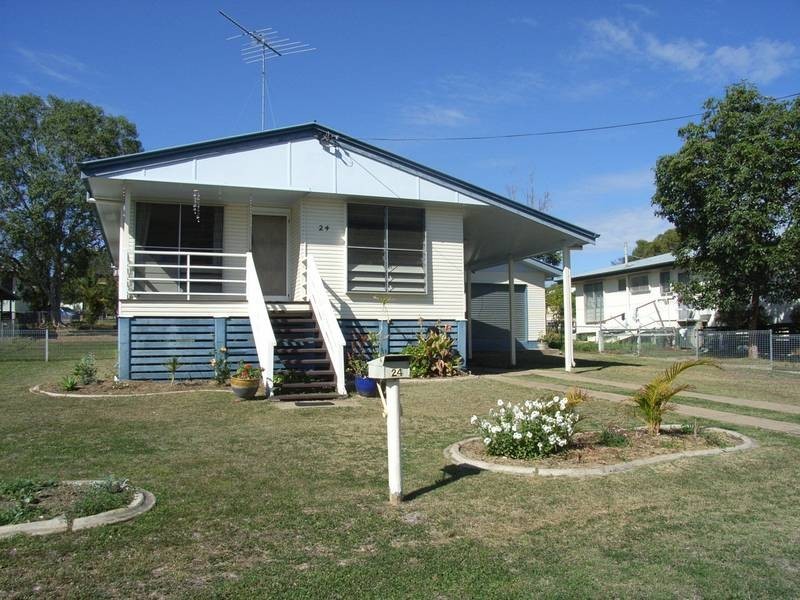 24 Dee Street, Biloela QLD 4715