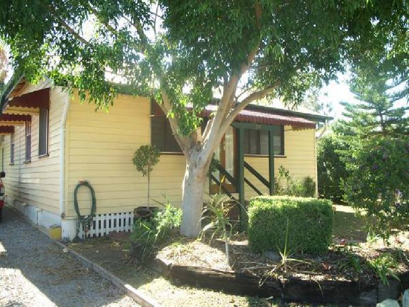 34 Grevillea Street, Biloela QLD 4715