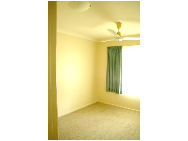 4/65 Bell St, Biloela QLD 4715
