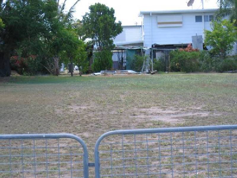 48 King Street, Moura QLD 4718