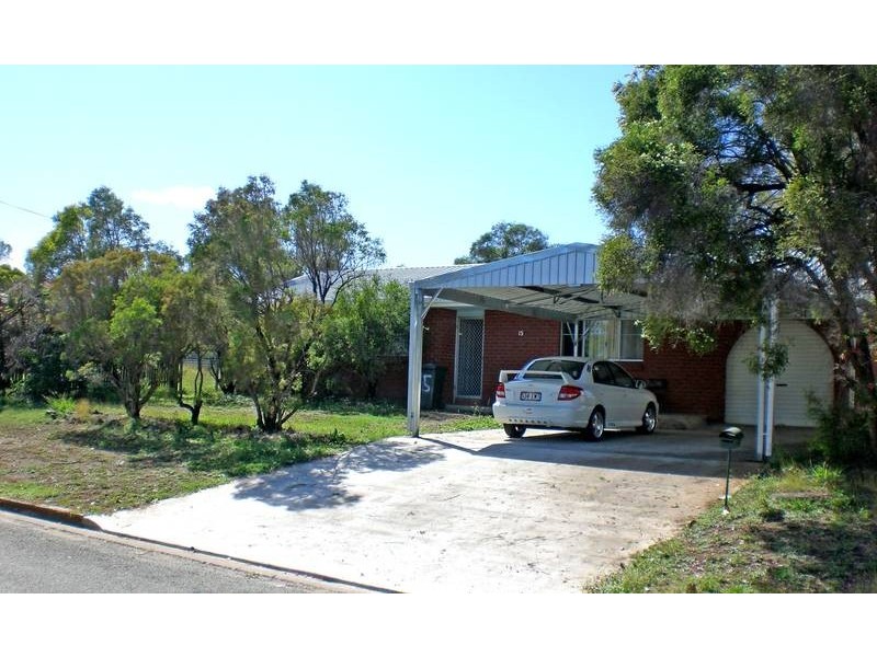 15 Lawrence Street, Biloela QLD 4715