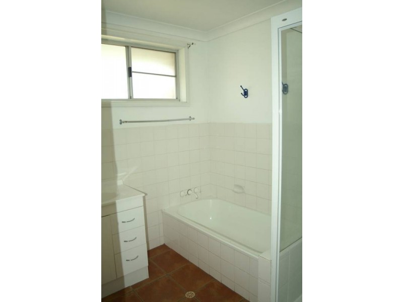 15 Lawrence Street, Biloela QLD 4715