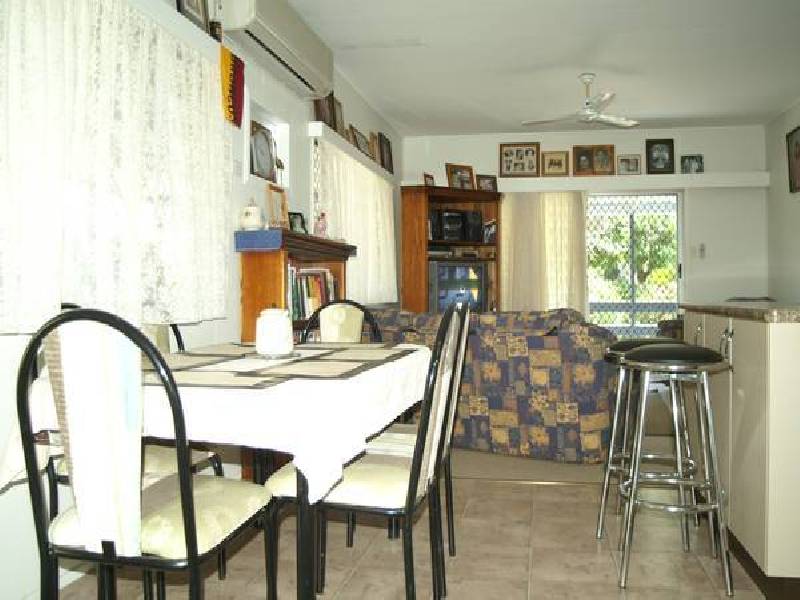 165 Kariboe Street, Biloela QLD 4715