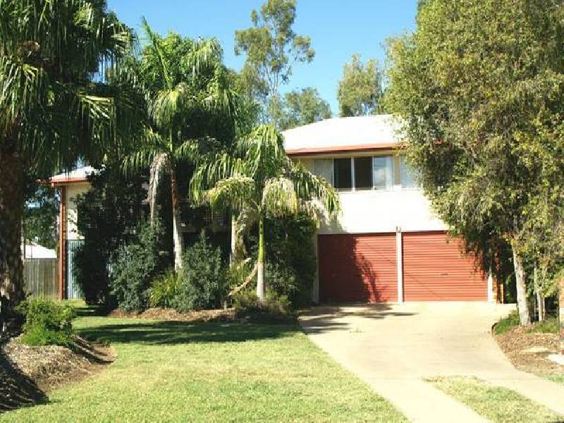 3 Beak Place, Biloela QLD 4715