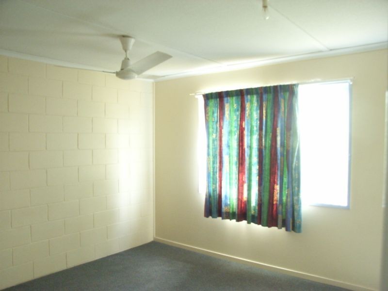 2/80 Bell Street, Biloela QLD 4715