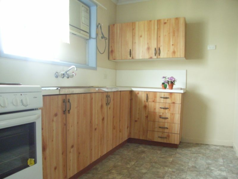 2/80 Bell Street, Biloela QLD 4715