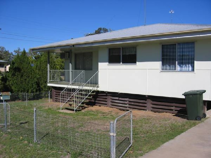 Nobbs Street, Moura QLD 4718