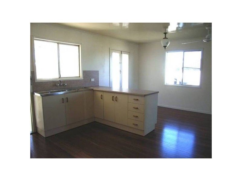 130 Kariboe Street, Biloela QLD 4715