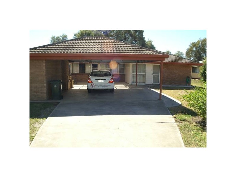 64 Lawrence Street, Biloela QLD 4715