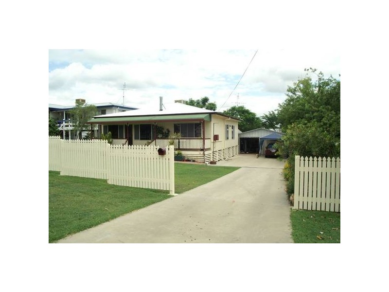 19 Manton Street, Biloela QLD 4715