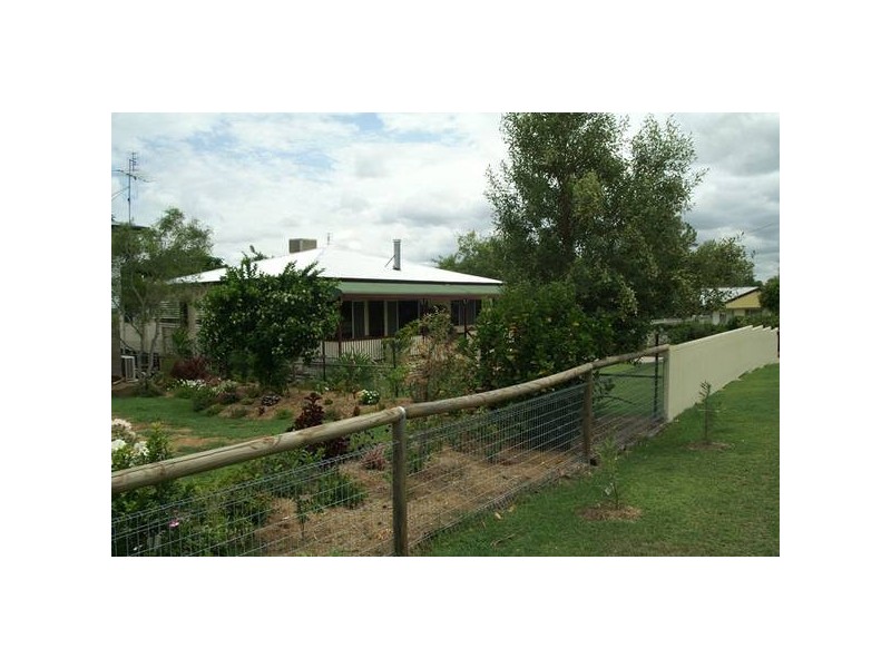 19 Manton Street, Biloela QLD 4715