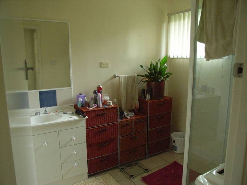 139 Bell Street, Biloela QLD 4715