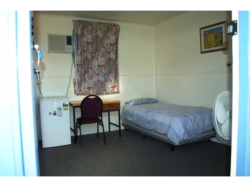 80 Kariboe Street, Biloela QLD 4715