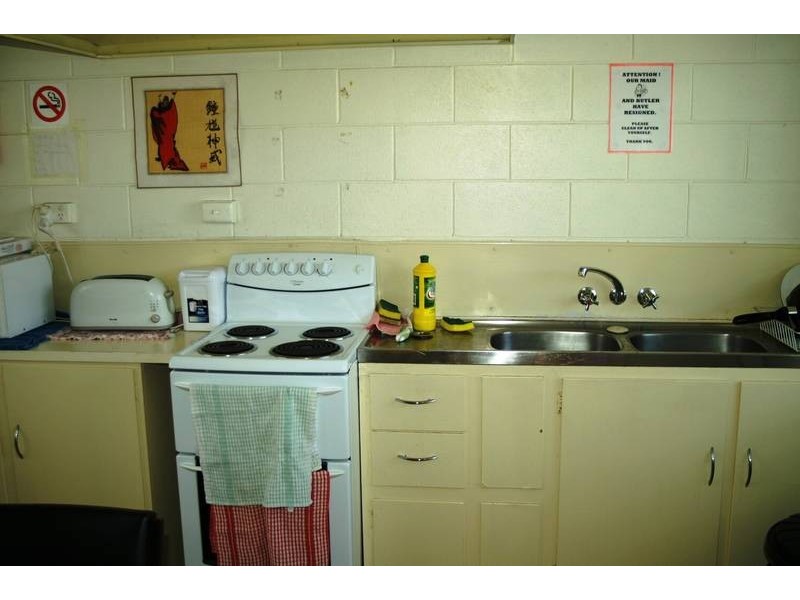 80 Kariboe Street, Biloela QLD 4715