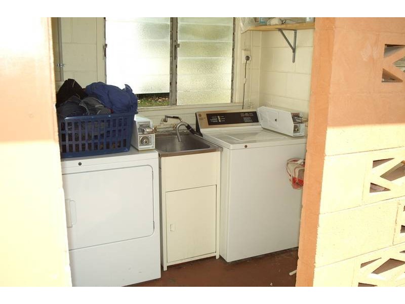 80 Kariboe Street, Biloela QLD 4715