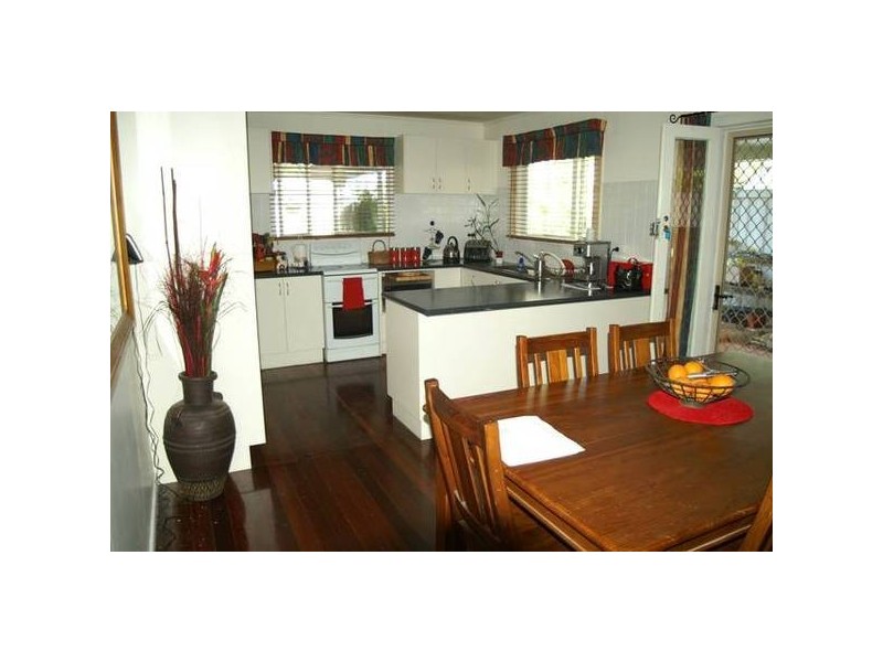 154 Kroombit Street, Biloela QLD 4715