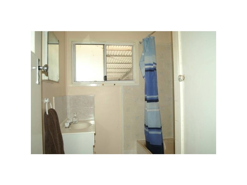 27 Don Street, Biloela QLD 4715