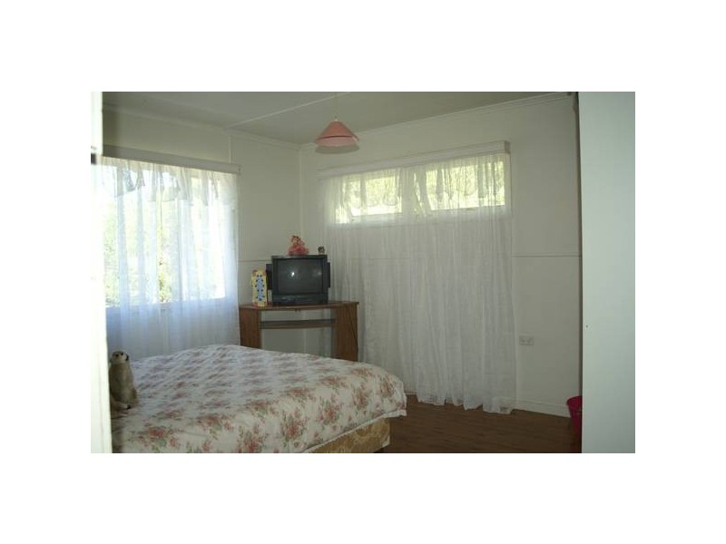 27 Don Street, Biloela QLD 4715