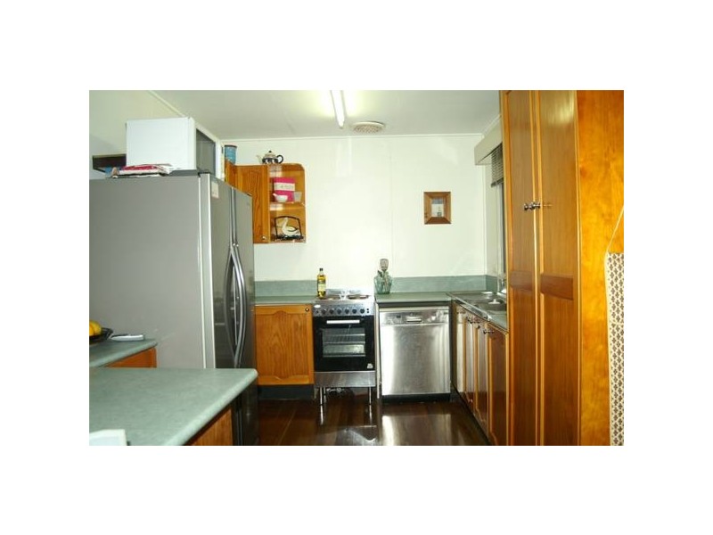 2 Sellheim Street, Biloela QLD 4715