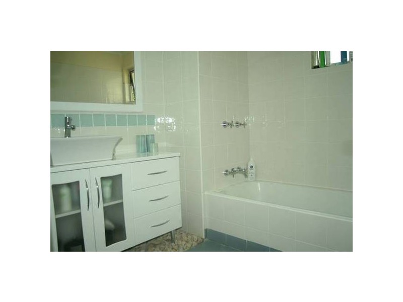 3 Beak Place, Biloela QLD 4715