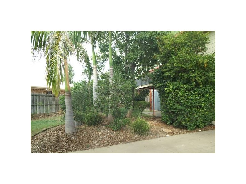 3 Beak Place, Biloela QLD 4715