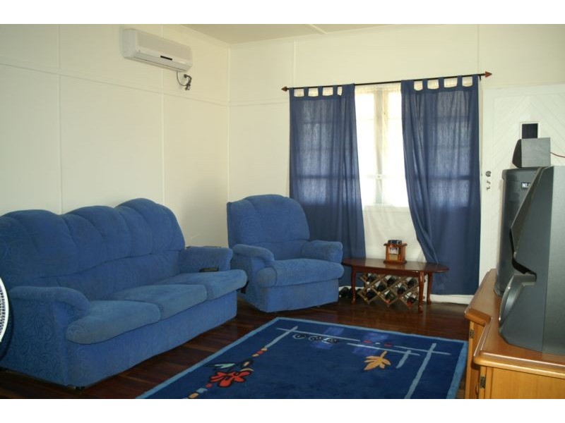 107 Grevillea Street, Biloela QLD 4715