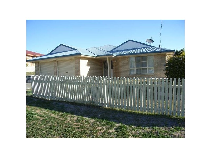 3 Heaton Street, Biloela QLD 4715