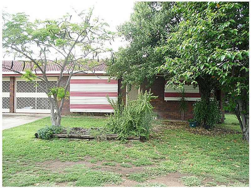 1/160 Kroombit Street, Biloela QLD 4715