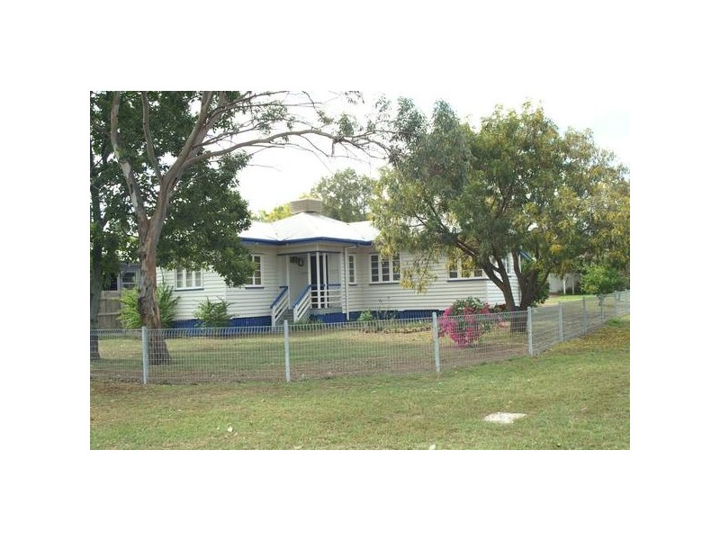 82 Bell Street, Biloela QLD 4715