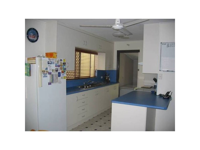 34 King Street, Moura QLD 4718