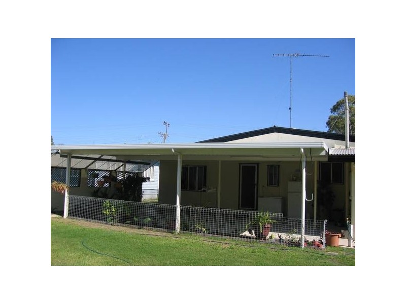 34 King Street, Moura QLD 4718