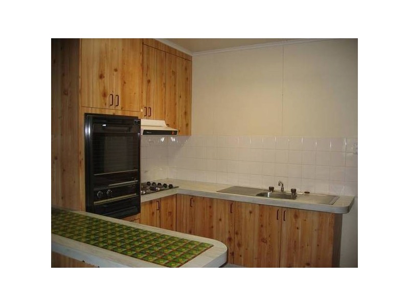 37 Mcarthur Street, Moura QLD 4718