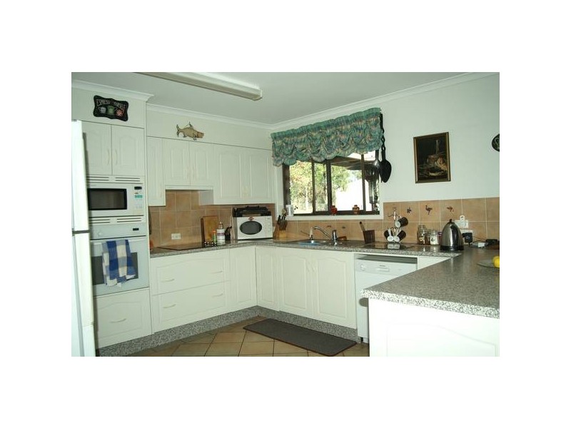 1 Alexandra Ave, Biloela QLD 4715