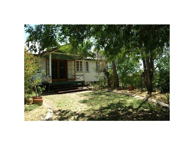 28 Paroz Cres, Biloela QLD 4715