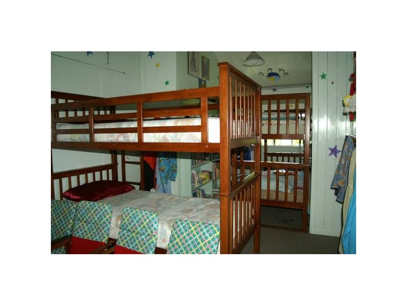 28 Paroz Cres, Biloela QLD 4715