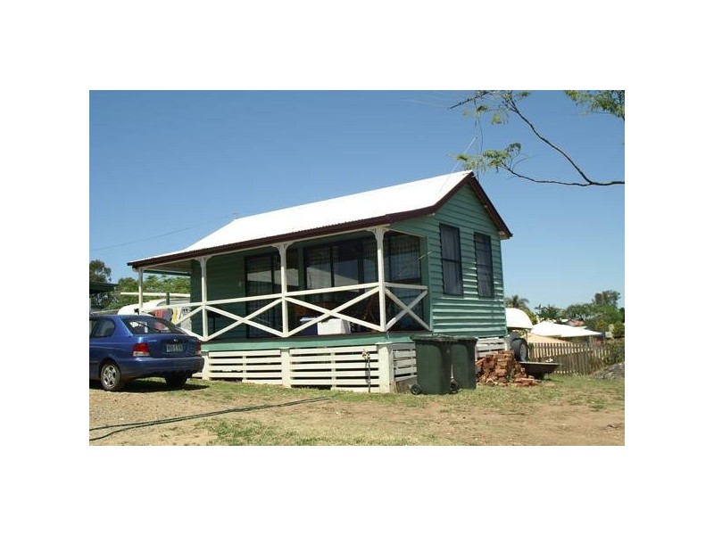 28 Paroz Cres, Biloela QLD 4715