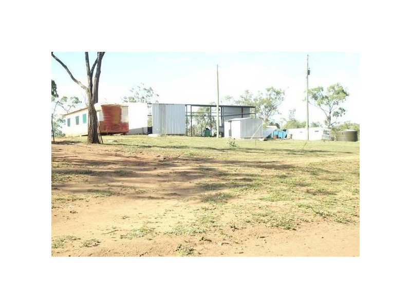 4 Dawson Highway, Biloela QLD 4715